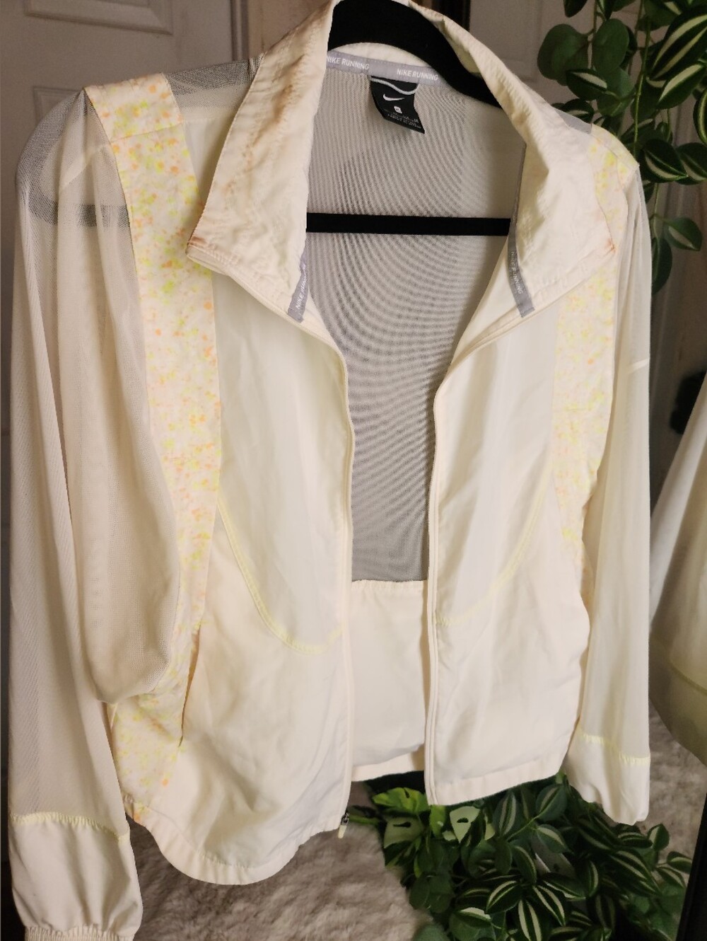 Nike Women's Light Cream Bomber Jacket with Pastel Accents